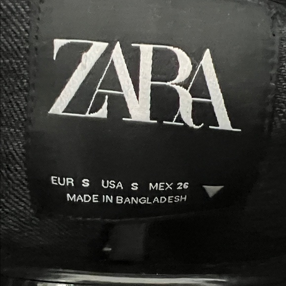 ZARA Black Denim Jacket with Silver Buttons - Picture 2 of 7